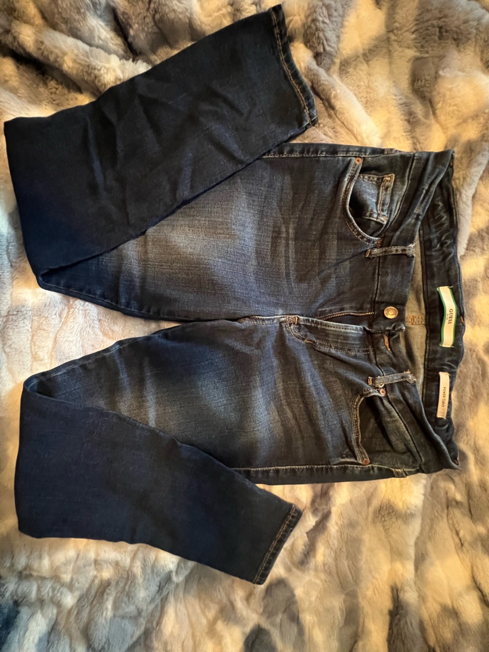 Guess Power Curvy Mid-Rise Skinny Jeans Size 31 Corrine Dark Wash